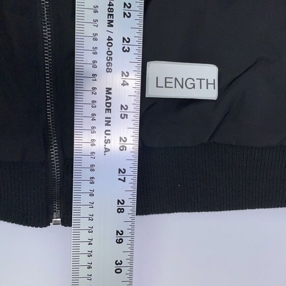 Old Navy Classic Full Zip Black Windbreaker Rain Jacket Pullover Mens Size XXL - Picture 6 of 9